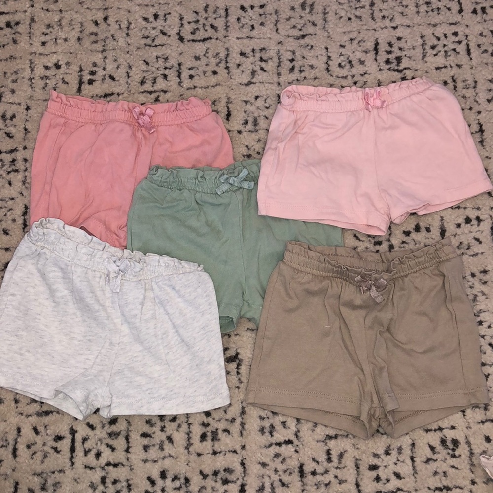 5 pack of baby shorts, size 3m